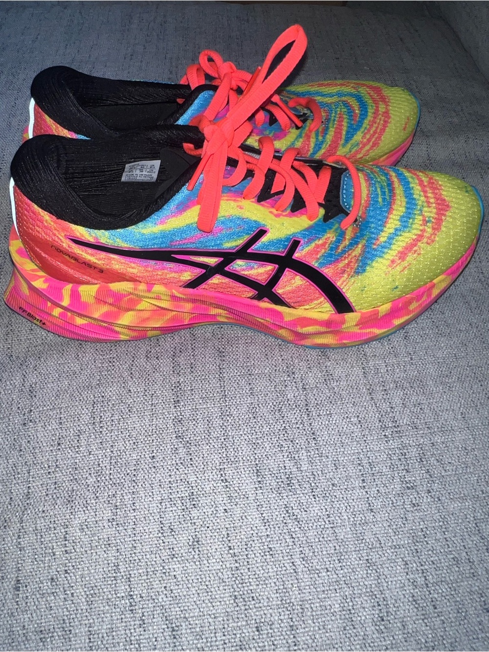 ASICS Novablast 3  Multicolor Running Trainers Pro Shoes Women Size 8